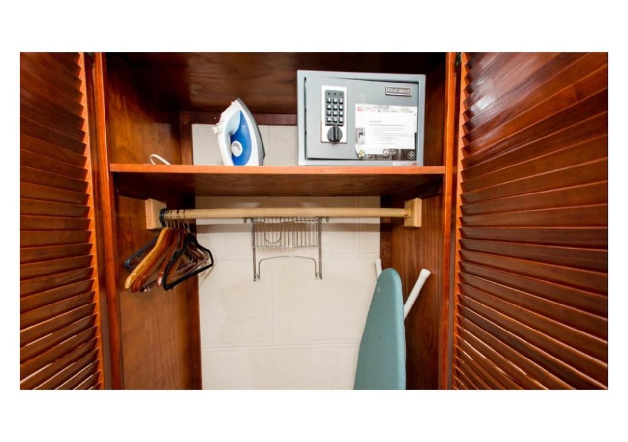 Ocean 15 Hotel Christ Church Bagian luar foto