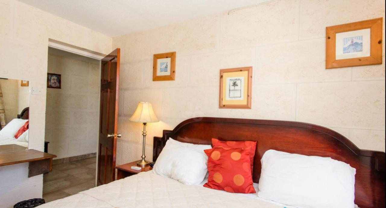 Ocean 15 Hotel Christ Church Bagian luar foto