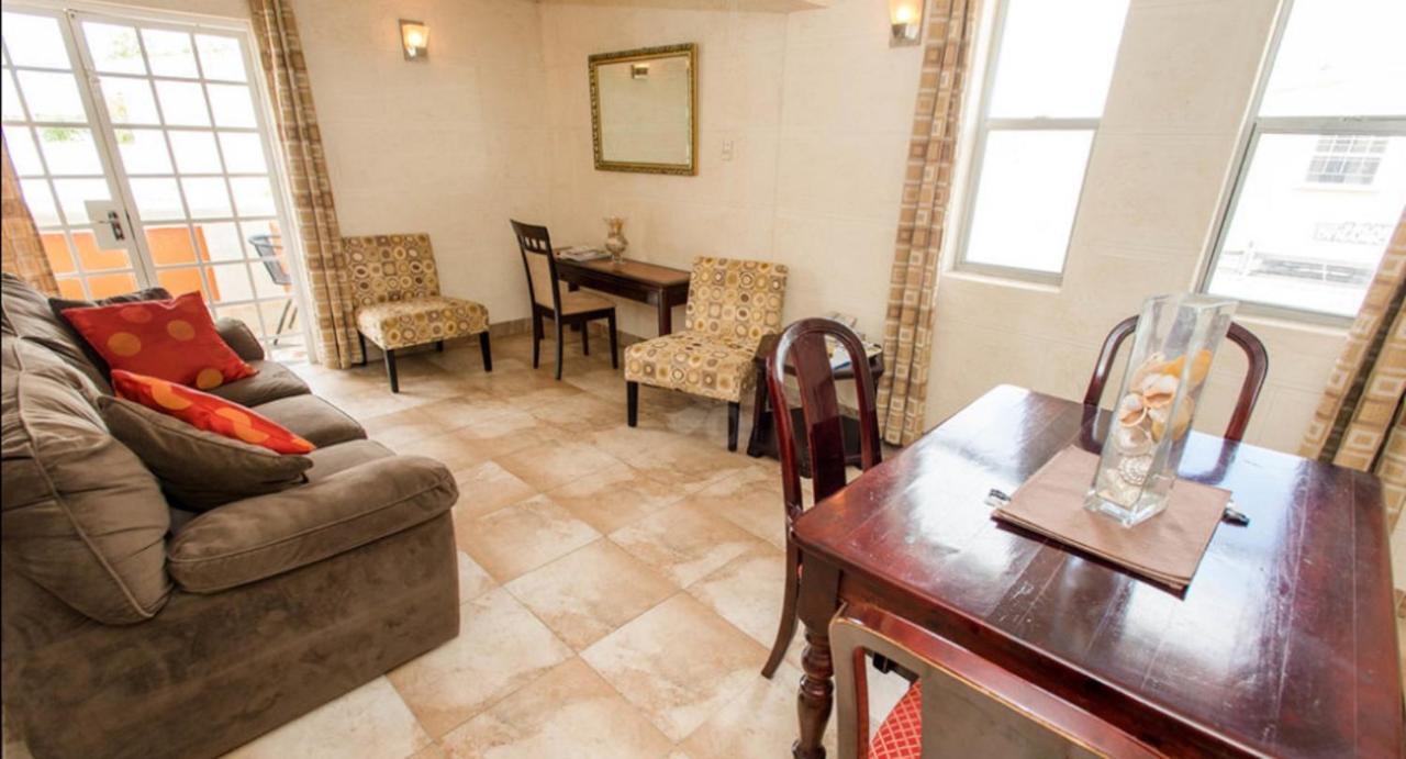 Ocean 15 Hotel Christ Church Bagian luar foto